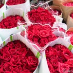 バラの花束が激安！バンコクでキレイな花を買うなら、激安のフラワーマーケットが絶対オススメ！